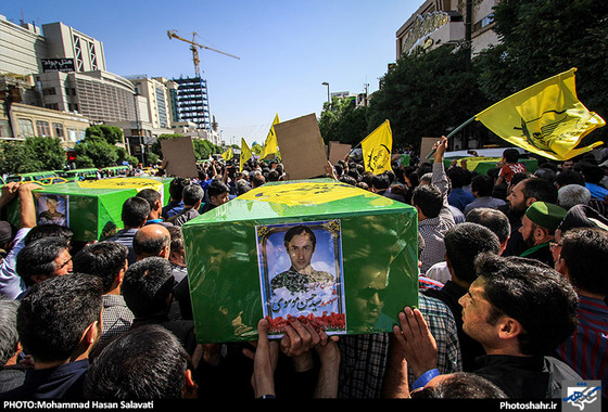 گزارش تصویری | تشییع پیکر مطهر 8 شهید مدافع حرم در مشهد | عکاس : محمد حسن صلواتی /شهرآرا