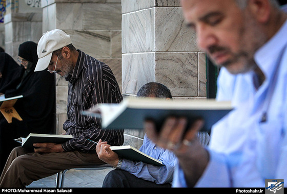 گزارش تصویری | جزء خوانی قرآن کریم در حرم مطهر امام رضا (ع)  | عکاس : محمد حسن صلواتی /شهرآرا
