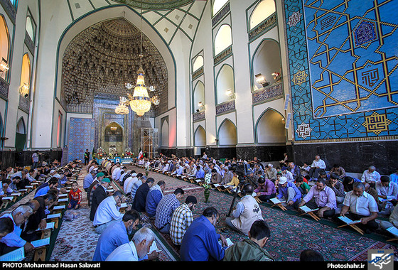 گزارش تصویری | جزء خوانی قرآن کریم در مسجد گوهرشاد حرم رضوی | عکس : محمد حسن صلواتی /شهرآرا