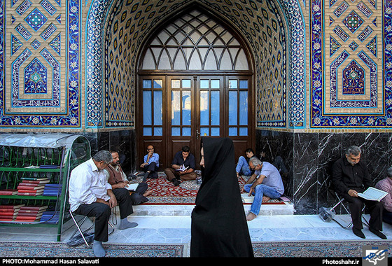 گزارش تصویری | جزء خوانی قرآن کریم در مسجد گوهرشاد حرم رضوی | عکس : محمد حسن صلواتی /شهرآرا