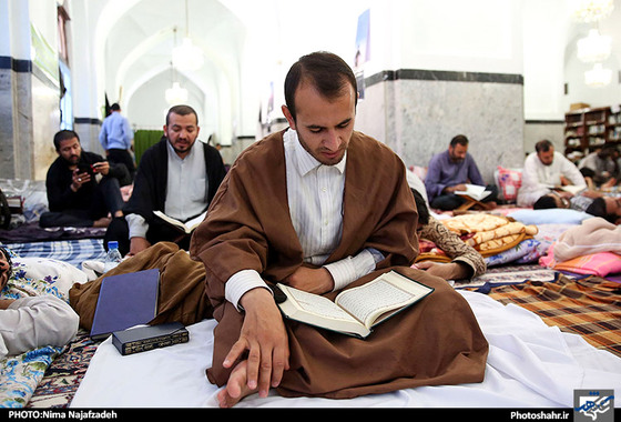 گزارش تصویری | اعتکاف رمضانیه طلاب در مسجد گوهرشاد | عکاس : نیما نجف زاده /شهرآرا