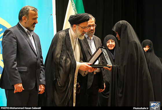 گزارش تصویری | جایزه جهانی اربعین در حرم رضوی | عکاس: محمد حسن صلواتی / شهرآرا