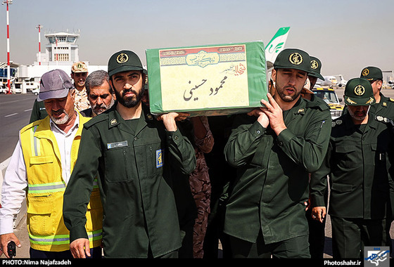 گزارش تصویری | استقبال از 3 شهید مدافع حرم در مشهد | عکاس : نیما نجف زاده /شهرآرا