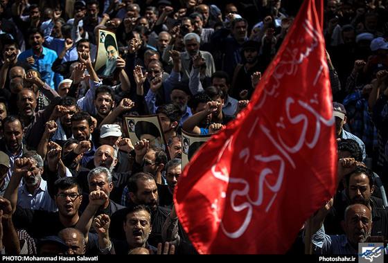 گزارش تصویری | راهپیمایی نمازگزاران مشهدی درمحکومیت جنایات آل‌سعود | عکاس : محمد حسن صلواتی /شهرآرا