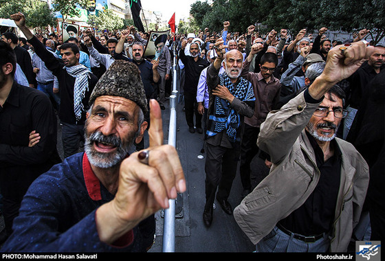 گزارش تصویری | راهپیمایی نمازگزاران مشهدی درمحکومیت جنایات آل‌سعود | عکاس : محمد حسن صلواتی /شهرآرا