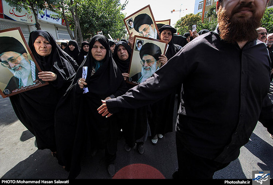 گزارش تصویری | راهپیمایی نمازگزاران مشهدی درمحکومیت جنایات آل‌سعود | عکاس : محمد حسن صلواتی /شهرآرا