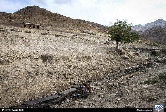 گزارش تصویری | حضور جوانان جهادگر در مناطق محروم شهرستان سرخس | عکاس : سعید گلی / شهرآرا