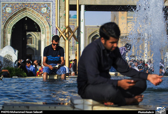 گزارش تصویری | مراسم دعای پر فیض عرفه در حرم رضوی | عکاس : محمد حسن صلواتی / شهرآرا