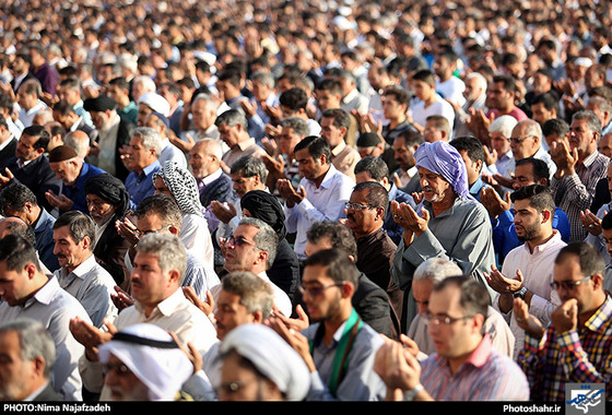 گزارش تصویری| اقامه ی نماز عید قربان در مشهد|  عکس : نیما نجف زاده/شهرآرا