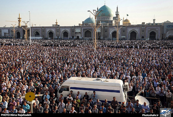 گزارش تصویری| اقامه ی نماز عید قربان در مشهد|  عکس : نیما نجف زاده/شهرآرا
