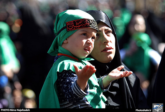  گزارش تصویری | مراسم شیرخوارگان حسینی در حرم رضوی  | عکاس :نیما نجف زاده /شهرآرا