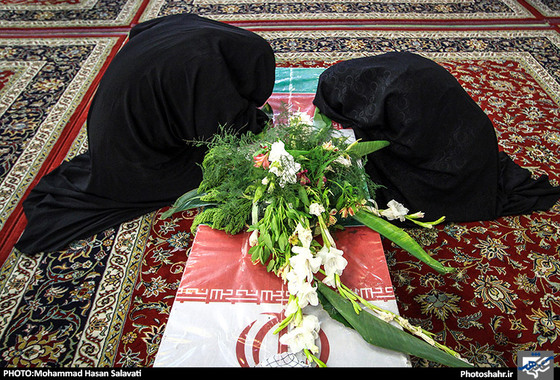 گزارش تصویری | تشییع و خاکسپاری پیکر سردار شهید حسن آزادی و سه شهید دفاع مقدس | عکاس : محمد حسن صلواتی /شهرآرا