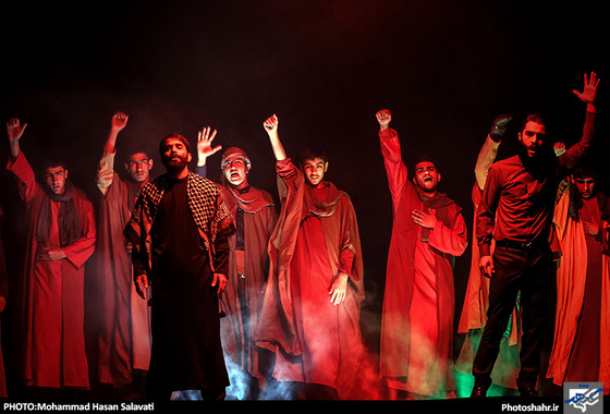 گزارش تصویری | تئاتر آیینی « چشمه ی خورشید» | عکاس : محمد حسن صلواتی / شهرآرا