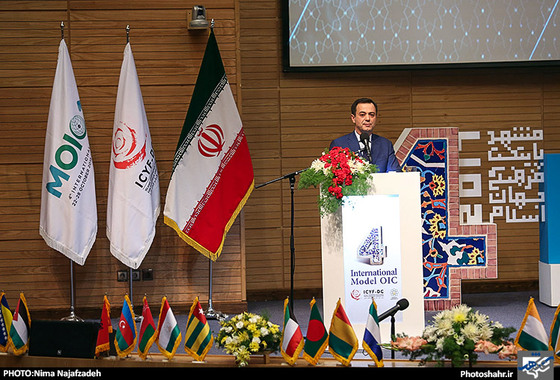 گزارش تصویری | مراسم اختتامیه چهارمین اجلاس بین‌المللی مدل همکاری‌های اسلامی در مشهد مقدس | عکاس : نیما نجف زاده /شهرآرا
