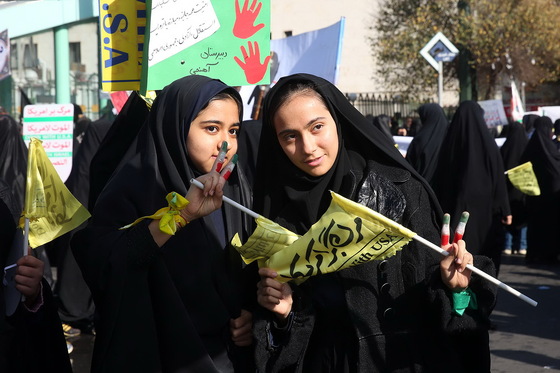راهپیمایی یوم الله 13 آبان مشهد
نیما نجف زاده شهرارا