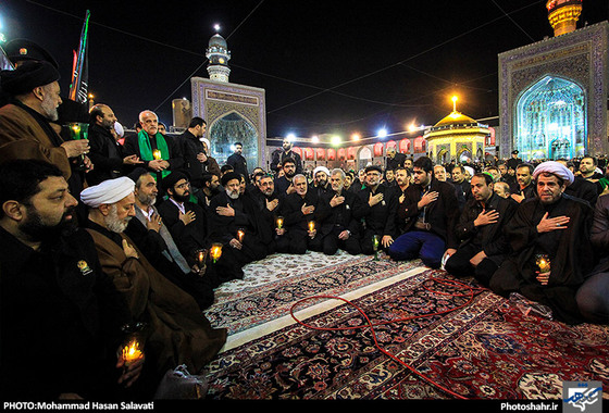 گزارش تصویری | مراسم شام غریبان امام رضا (ع) در حرم رضوی | عکاس : محمد حسن صلواتی /شهرآرا