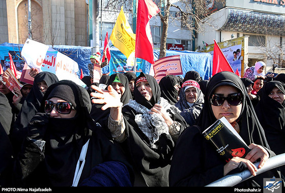 گزارش تصویری راهپیمایی بزرگداشت حماسه 9 دی و تشییع دو شهید مدافع حرم در مشهد در مشهد عکاس نیما نجف زاده شهرآرا