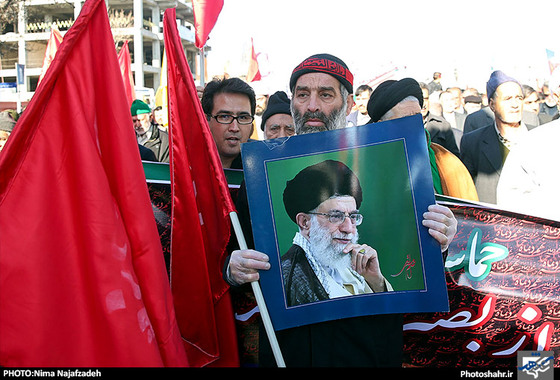گزارش تصویری راهپیمایی بزرگداشت حماسه 9 دی و تشییع دو شهید مدافع حرم در مشهد در مشهد عکاس نیما نجف زاده شهرآرا