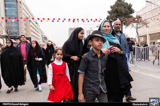 گزارش تصویری زایران و مجاوران حرم رضوی در آستانه سال نو عکاس داود بهگام شهرآرا