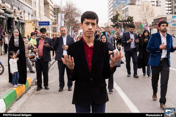 گزارش تصویری زایران و مجاوران حرم رضوی در آستانه سال نو عکاس داود بهگام شهرآرا