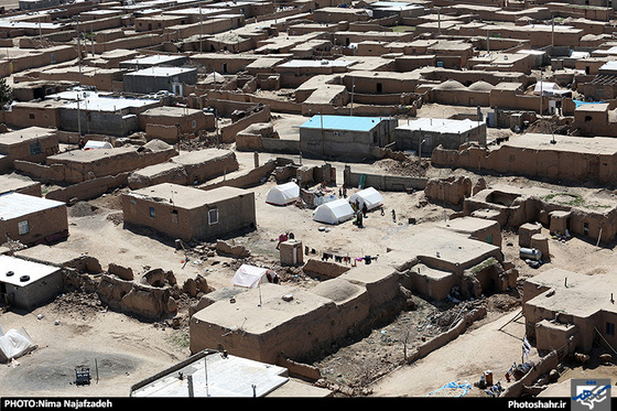 گزارش تصویری چهارمین روز امداد رسانی به روستاهای تربت جام عکاس نیما نجف زاده شهرآرا 