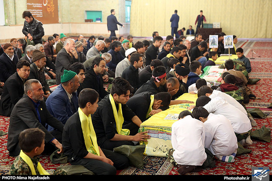 گزارش تصویری / تشییع پیکر 3 شهید مدافع حرم در مشهد /عکاس: نیما نجف زاده /شهرآرا