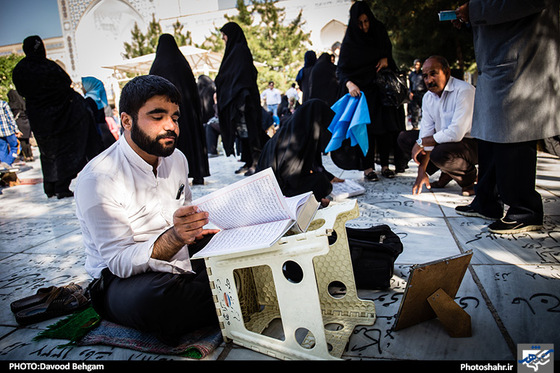 گزارش تصویری | آیین سنتی "چراغ برات"  در مشهد | عکاس :داوود بهگام /شهرآرا