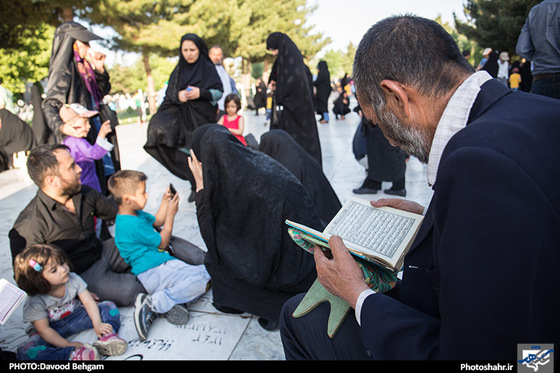 گزارش تصویری | آیین سنتی "چراغ برات"  در مشهد | عکاس :داوود بهگام /شهرآرا