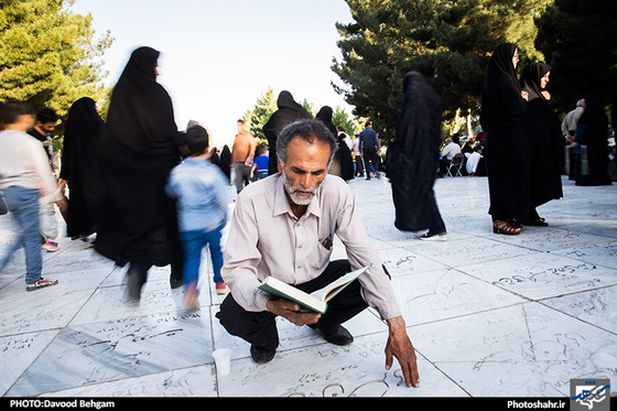 گزارش تصویری | آیین سنتی "چراغ برات"  در مشهد | عکاس :داوود بهگام /شهرآرا