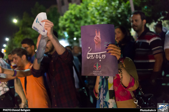 گزارش تصویری شور تبلیغات انتخابات در خیابان های مشهد عکاس داوود بهگام شهرآرا