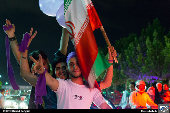 گزارش تصویری شور تبلیغات انتخابات در خیابان های مشهد عکاس داوود بهگام شهرآرا