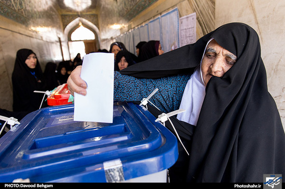 گزارش تصویری / انتخابات ریاست جمهوری و شورای شهر مشهد / عکاس : داوود بهگام /شهرآرا
