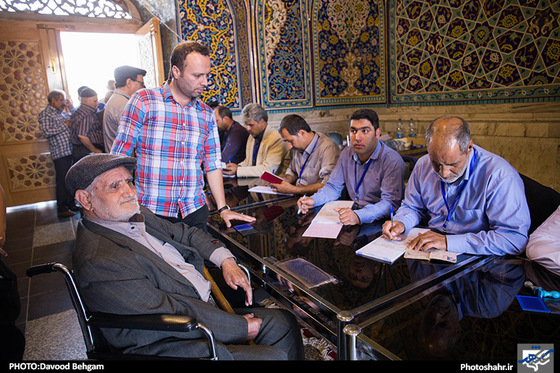 گزارش تصویری / انتخابات ریاست جمهوری و شورای شهر مشهد / عکاس : داوود بهگام /شهرآرا
