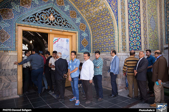 گزارش تصویری / انتخابات ریاست جمهوری و شورای شهر مشهد / عکاس : داوود بهگام /شهرآرا