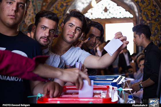گزارش تصویری / انتخابات ریاست جمهوری و شورای شهر مشهد / عکاس : داوود بهگام /شهرآرا