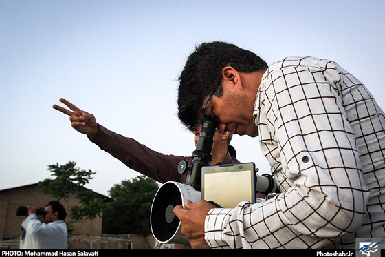 گزارش تصویری | استهلال ماه مبارک رمضان در مشهد | عکس :محمد حسن صلواتی /شهرآرا