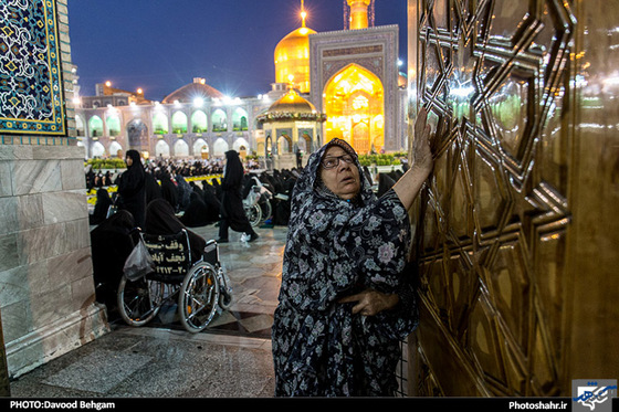 گزارش تصویری | ترتیل خوانی سحرگاهی قرآن کریم در حرم مطهر رضوی | عکاس: داوود بهگام /شهرآرا