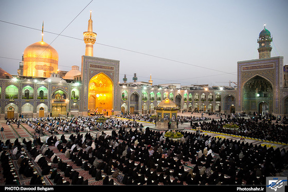 گزارش تصویری | ترتیل خوانی سحرگاهی قرآن کریم در حرم مطهر رضوی | عکاس: داوود بهگام /شهرآرا