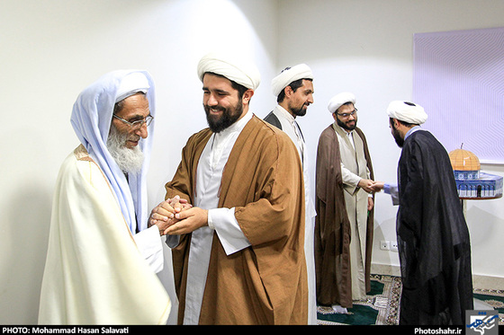 گزارش تصویری | مراسم افطار نخبگان و علماء اهل سنت و تشییع | عکس : محمد حسن صلواتی /شهرآرا