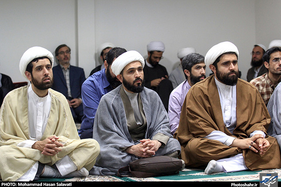 گزارش تصویری | مراسم افطار نخبگان و علماء اهل سنت و تشییع | عکس : محمد حسن صلواتی /شهرآرا