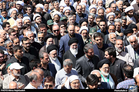 گزارش تصویری : مراسم تشییع پیکر همسر حجت‌الاسلام علم‌الهدی / عکاس : نیما نجف زاده /شهرآرا