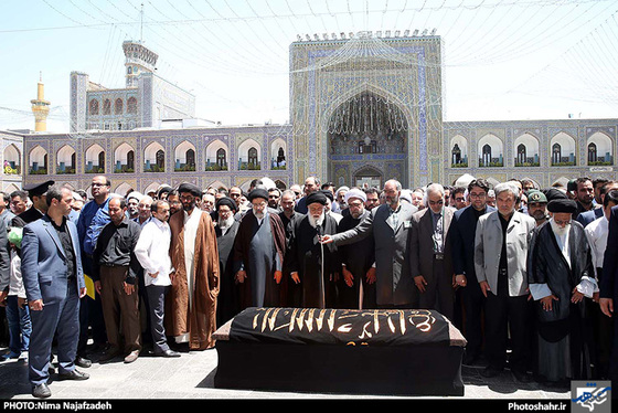 گزارش تصویری : مراسم تشییع پیکر همسر حجت‌الاسلام علم‌الهدی / عکاس : نیما نجف زاده /شهرآرا
