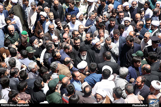 گزارش تصویری : مراسم تشییع پیکر همسر حجت‌الاسلام علم‌الهدی / عکاس : نیما نجف زاده /شهرآرا