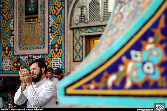 گزارش تصویری | اعتکاف دانش آموزان،طلاب و روحانیون غیر ایرانی در حرم رضوی | عکاس : محمد حسن صلواتی /شهرآرا