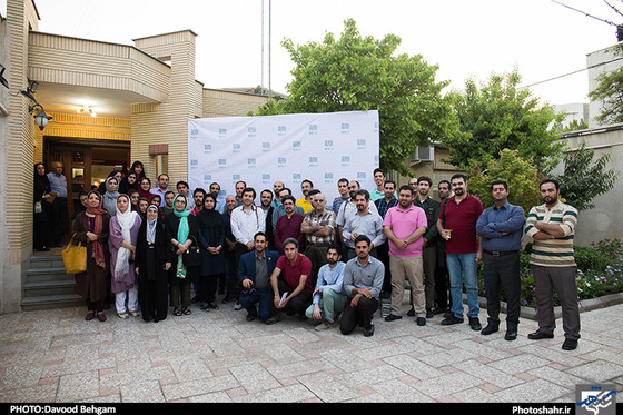 گزارش تصویری | کارگاه مروری بر عکاسی خبری ایران و جهان در نگارخانه رضوان | عکاس : داوود بهگام /شهرآرا