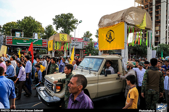 گزارش تصویری| تشییع پیکر چهار شهید مدافع حرم حضرت زینب (س) در مشهد | عکس: محمد حسن صلواتی /شهرآرا