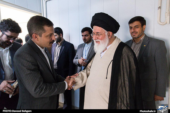 گزارش تصویری |دیدار آیت‌الله علم‌الهدی با اعضای منتخب پنجمین دوره شورای اسلامی شهر مشهد | عکس :داوود بهگام /شهرآرا