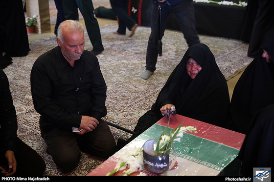 گزارش تصویری | استقبال و تشییع شهدای دفاع مقدس به مناسبت شهادت امام صادق (علیه السلام ) / عکاس :نیما نجف زاده /شهرآرا