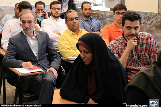 گزارش تصویری| نشست خبری قاسم تقی زاده خامسی شهردار منتخب مشهد / عکس : محمد حسن صلواتی/ شهرآرا