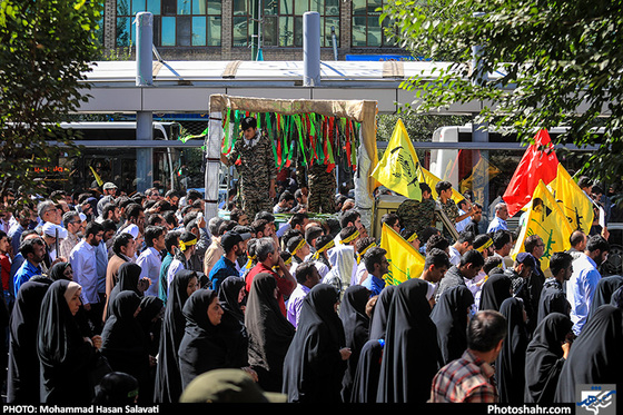 گزارش تصویری / تشییع پیکر مطهر سه شهید مدافع حرم در روز عرفه / عکس : محمد حسن صلواتی /شهرآرا